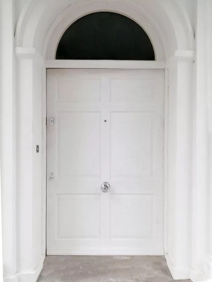 door copy